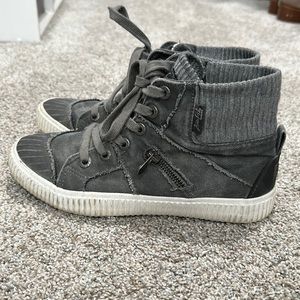 COPY - Blowfish high tops size 8.5